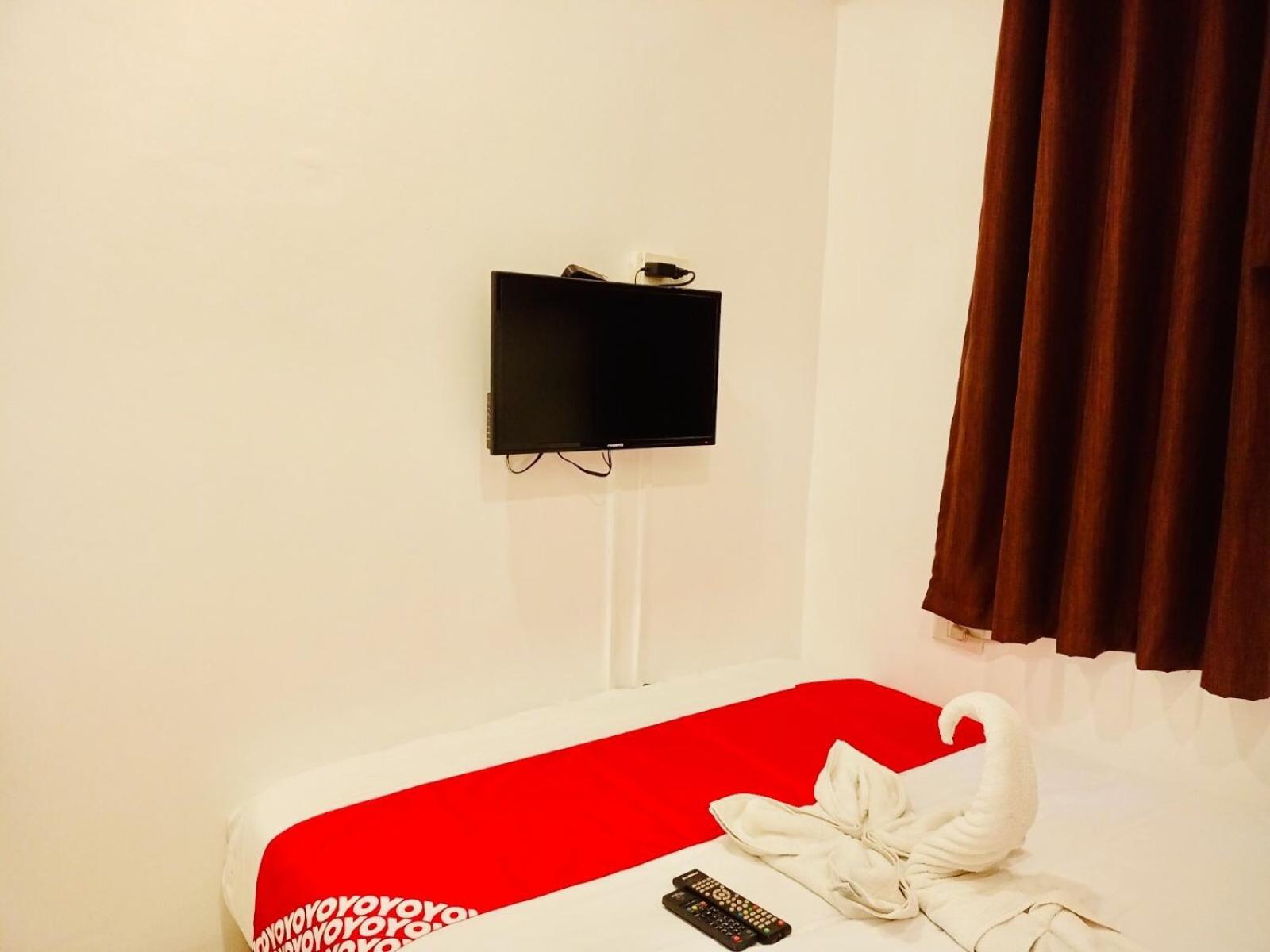 Oyo 888 City Stay Inns Fortview Bgc Pasig City Esterno foto