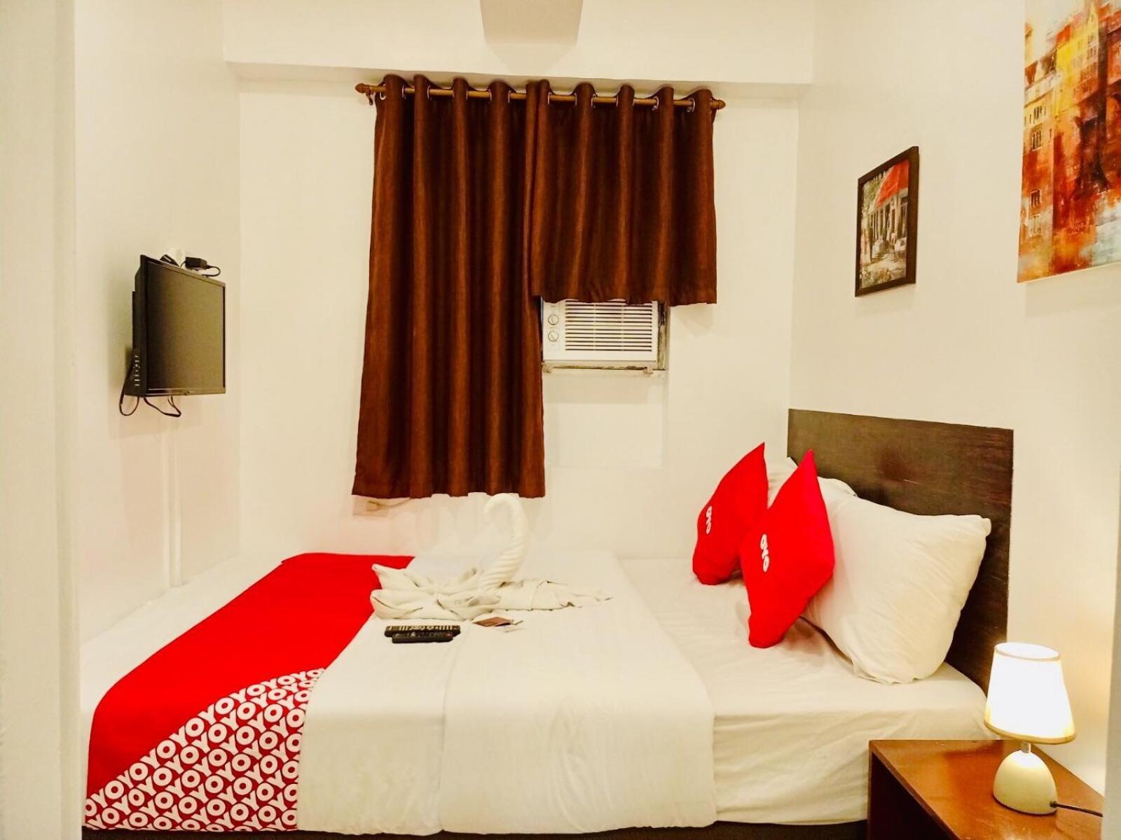 Oyo 888 City Stay Inns Fortview Bgc Pasig City Esterno foto