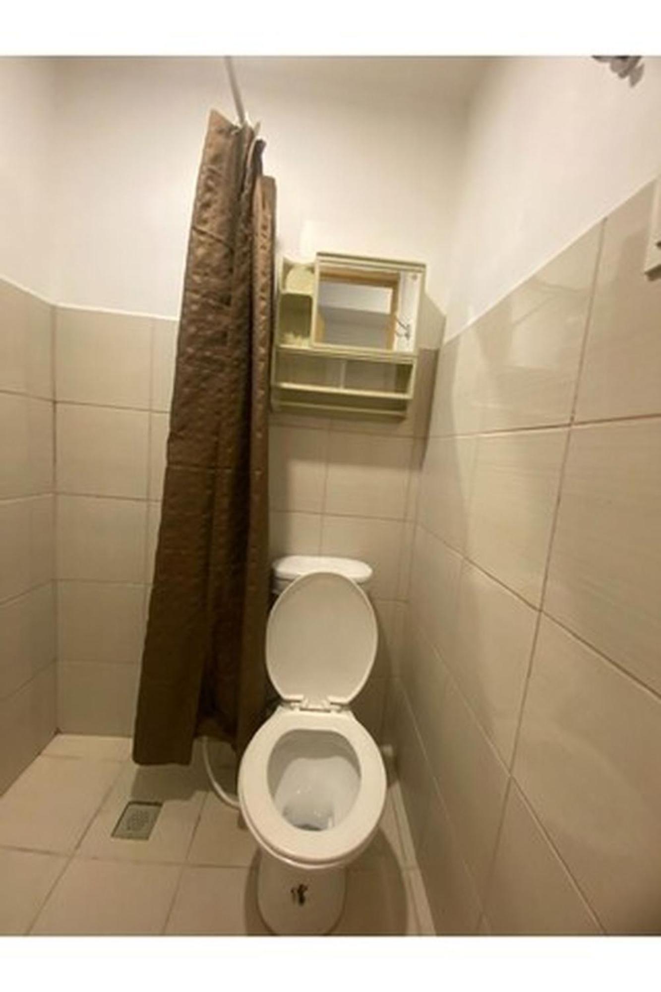 Oyo 888 City Stay Inns Fortview Bgc Pasig City Esterno foto